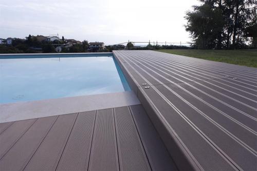 bordo piscina-decking-Arbizzano-wpc-felli-foto 2