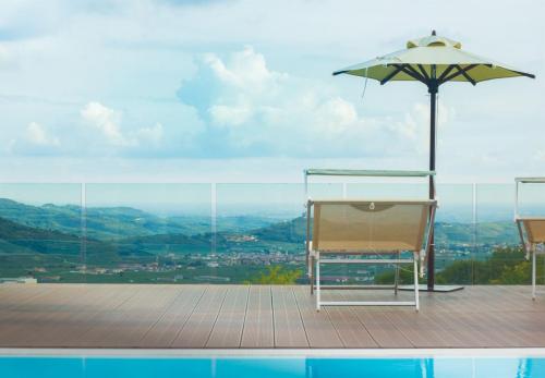 bordo piscina-decking-Tenuta le cave-wpc-felli-foto 2