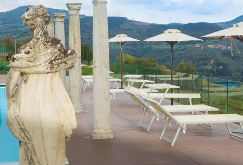 bordo piscina-decking-Tenuta le cave-wpc-felli-foto 3