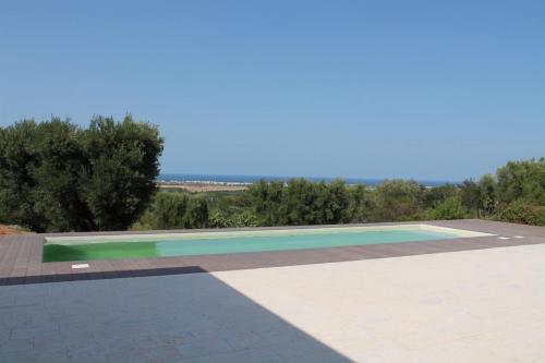 bordo piscina-decking-arch. Saponaro-wpc-felli-foto 4