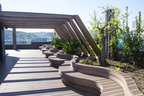 terrazza-decking-Arlia-wpc-felli-foto 1
