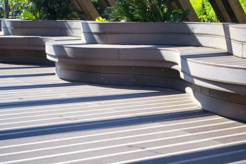 terrazza-decking-Arlia-wpc-felli-foto 4